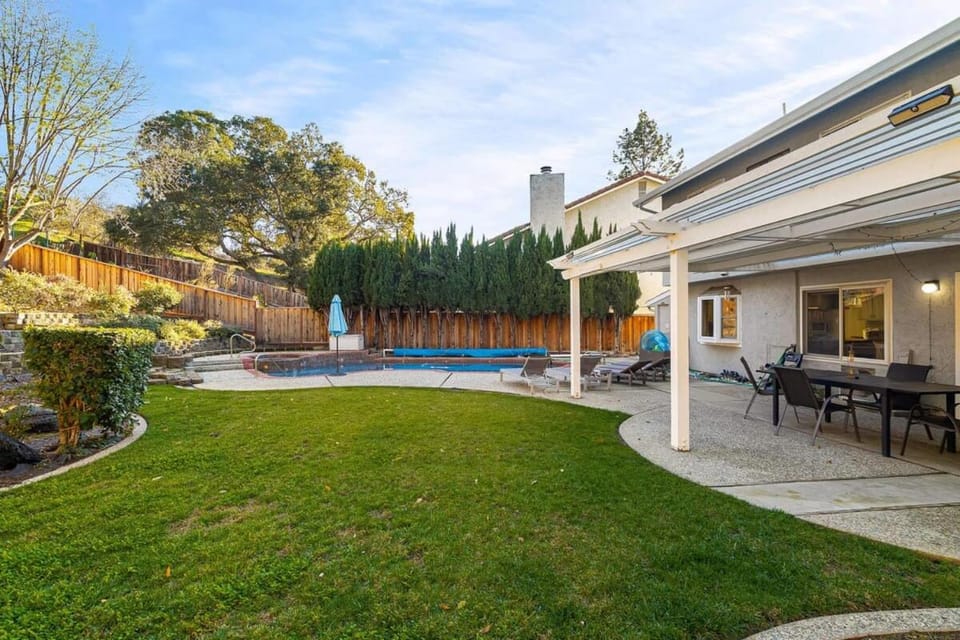 Marbella Lane - 4BR SiliconValley Gem Pool House House in San Jose