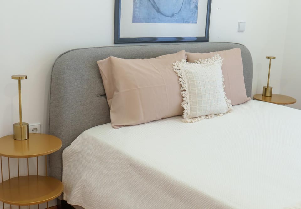 Dolce Vita Heroismo Apartment in Porto