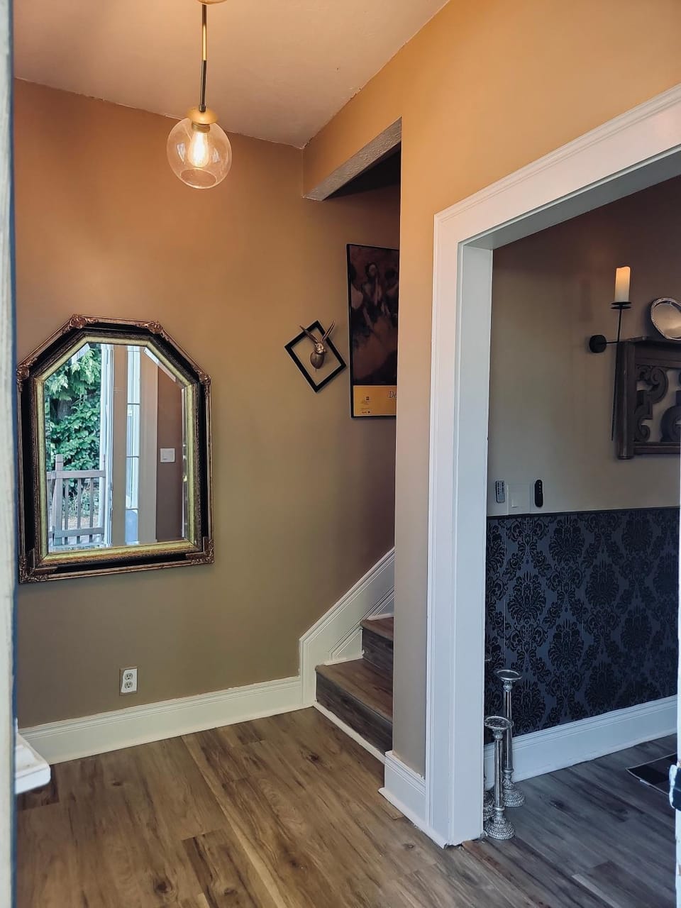 The Dove Room at Stag and Sparrow Vacation rental in Salem