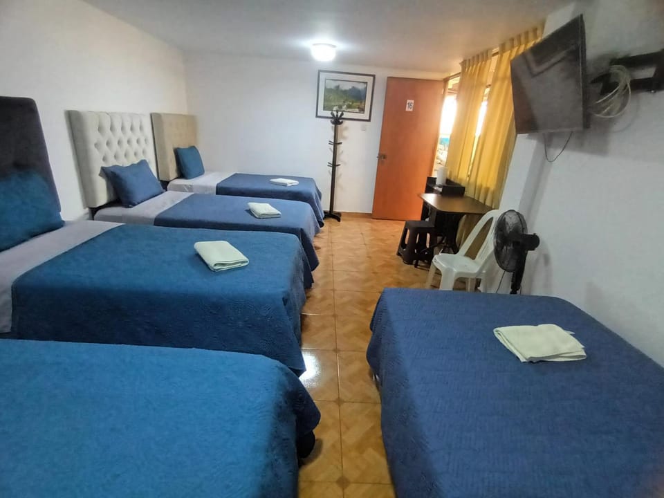 Apartamento Familiar con Baño Privado cerca al Aeropuerto Apartment in Callao Region, Peru