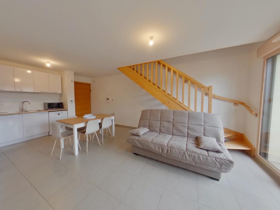 Appartement récent 8 pers, proche centre, Les Rousses - FR-1-834-18 Apartment in Jura