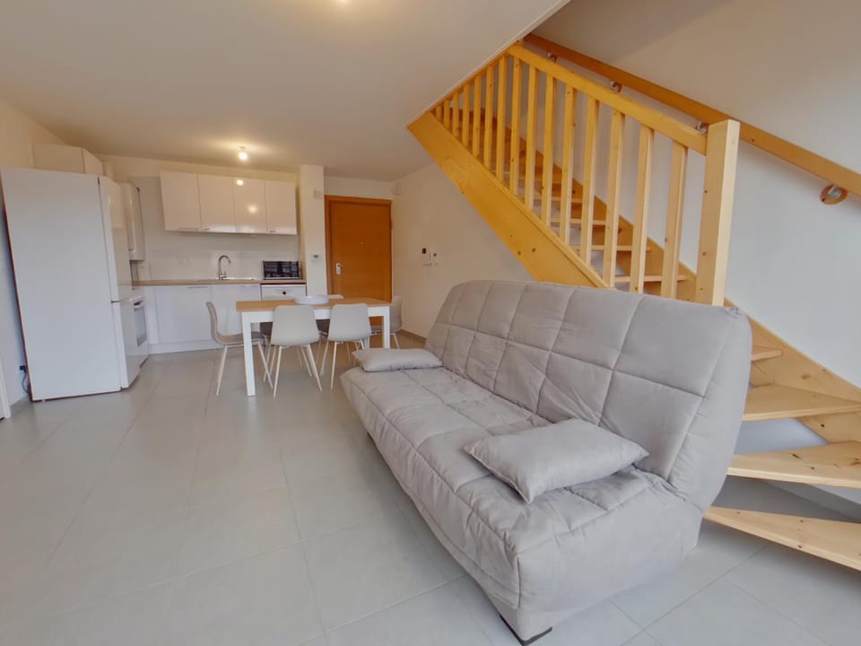 Appartement récent 8 pers, proche centre, Les Rousses - FR-1-834-18 Apartment in Jura