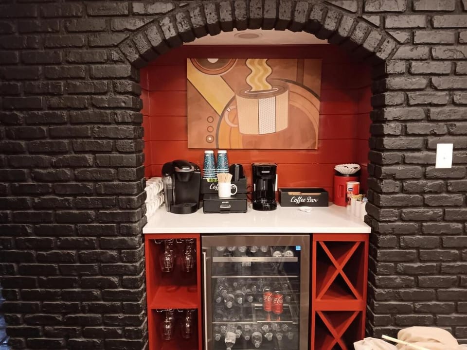 Coffee/tea facilities