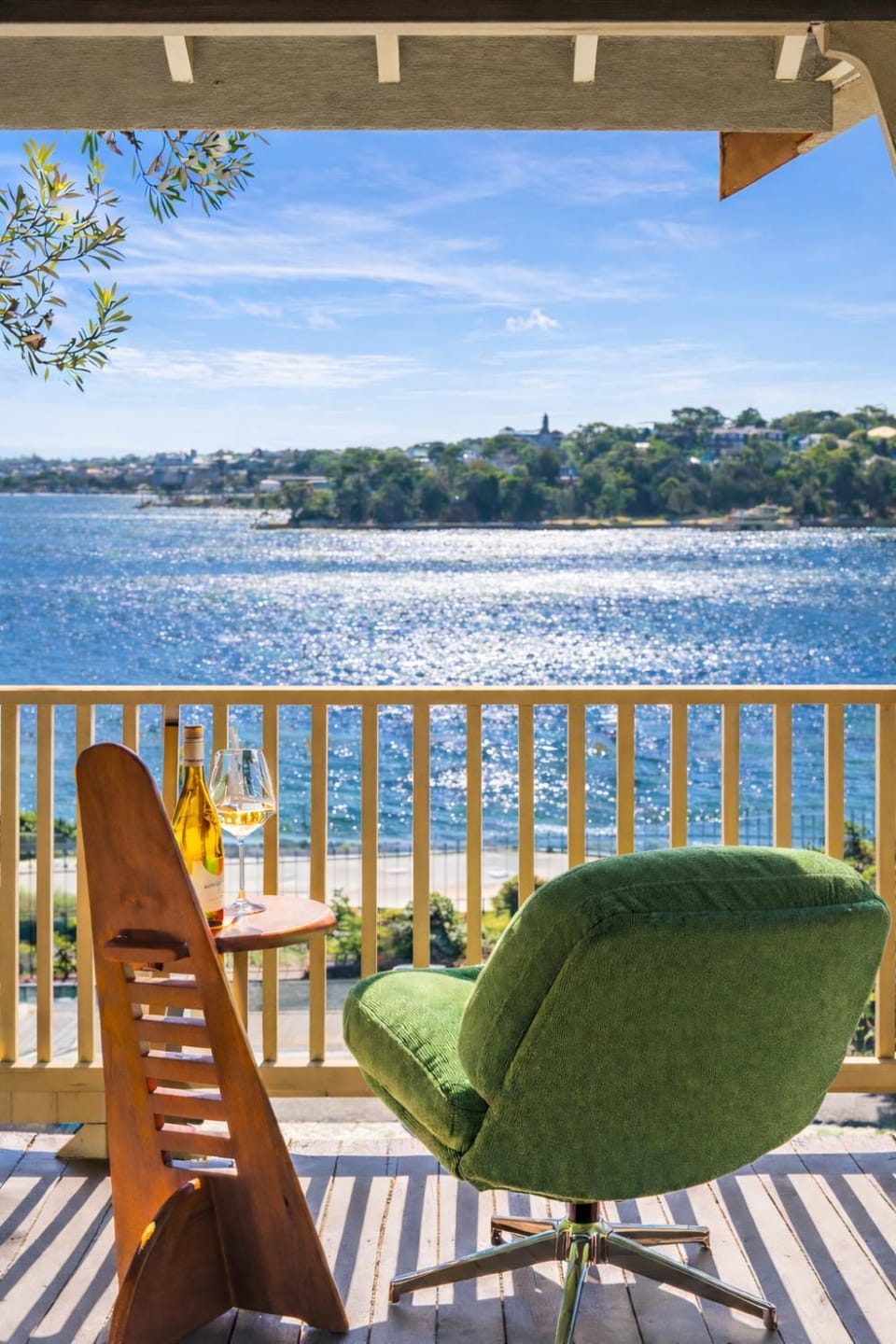 View (from property/room), Balcony/Terrace, Bedroom