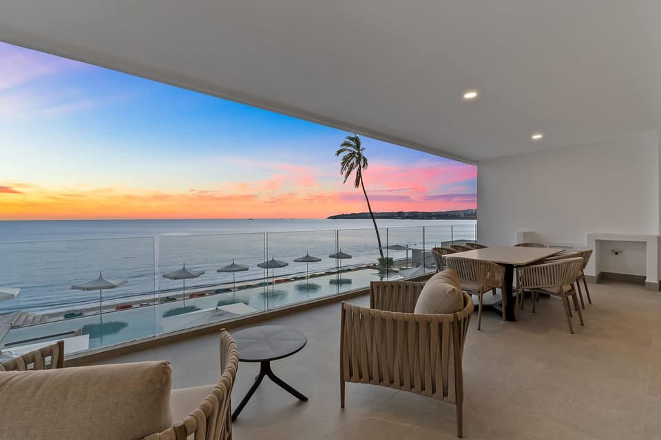 View (from property/room), Balcony/Terrace