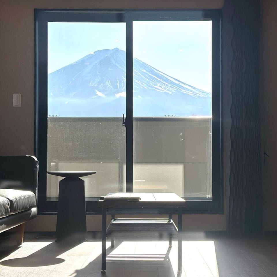 Natural landscape, Living room, Mountain view