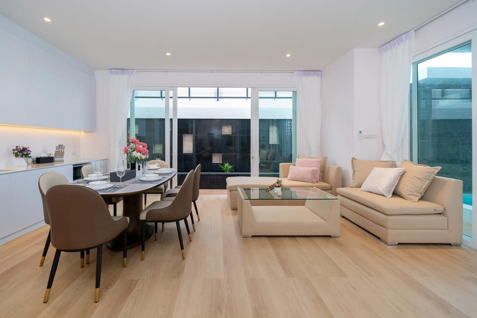Grand Patong pool villa 6BR and 7 BR by MP property Villa in Patong