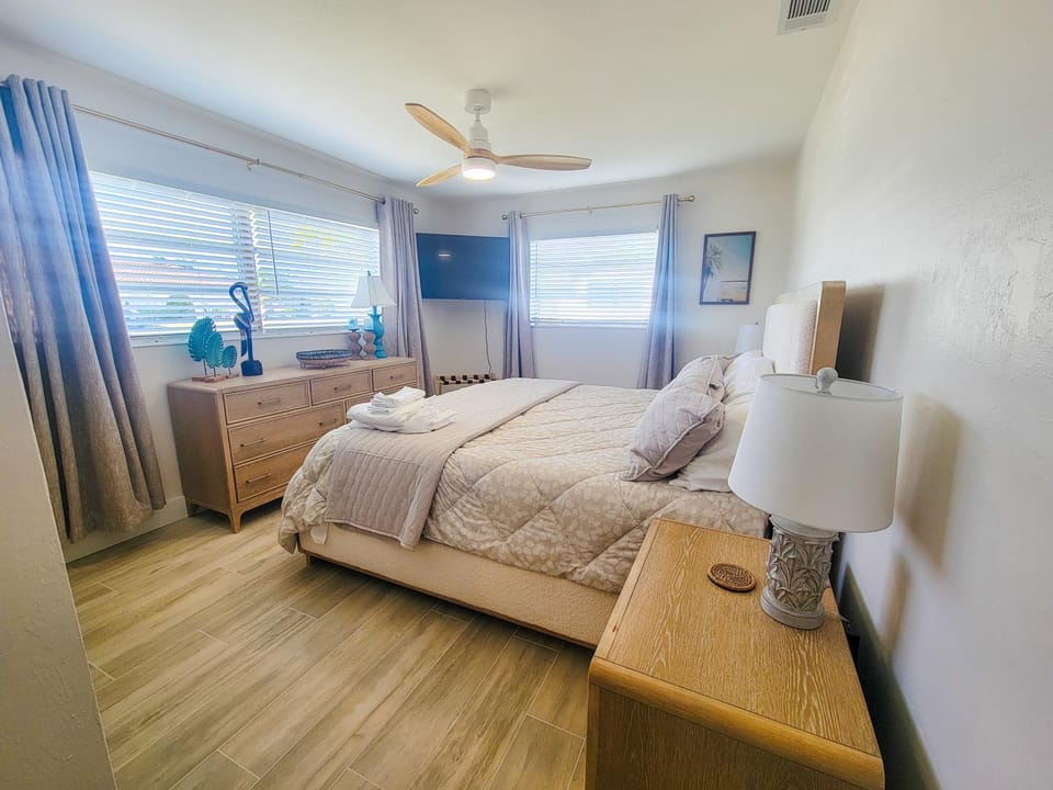 Canalfront Pool Gulf of America Boating Access House in Punta Gorda
