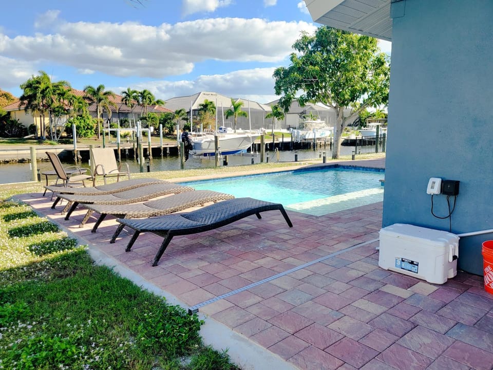 Canalfront Pool Gulf of America Boating Access House in Punta Gorda