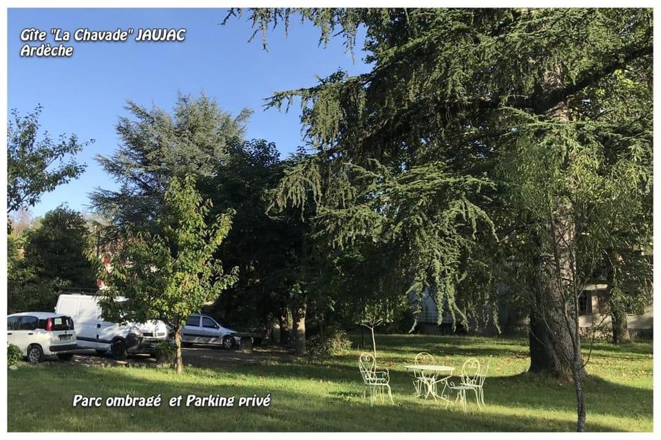 Gîte JAUJAC "La Chavade 2" Apartment in Provence