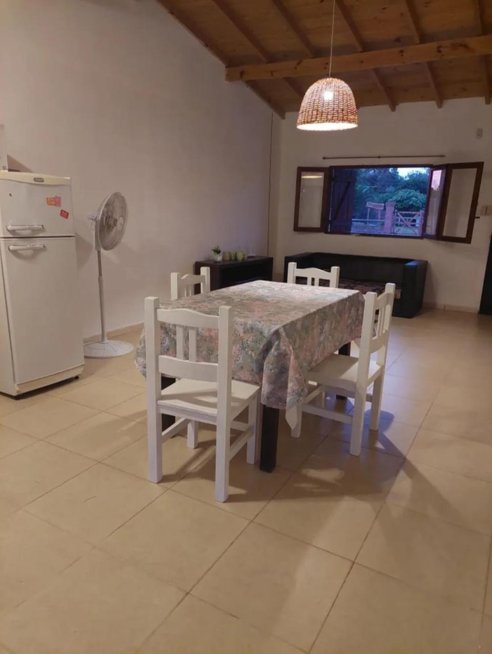 Casa con gran parque y parrila, Miramar House in Miramar