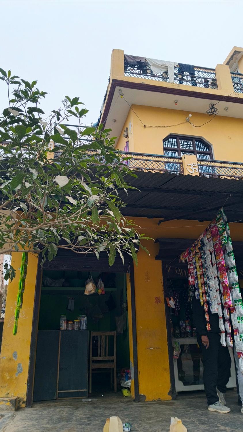 Alok home stay Vacation rental in Uttar Pradesh