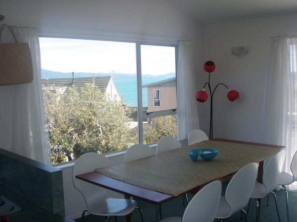 Sea View Batch House in Tasman District, Tasman, New Zealand