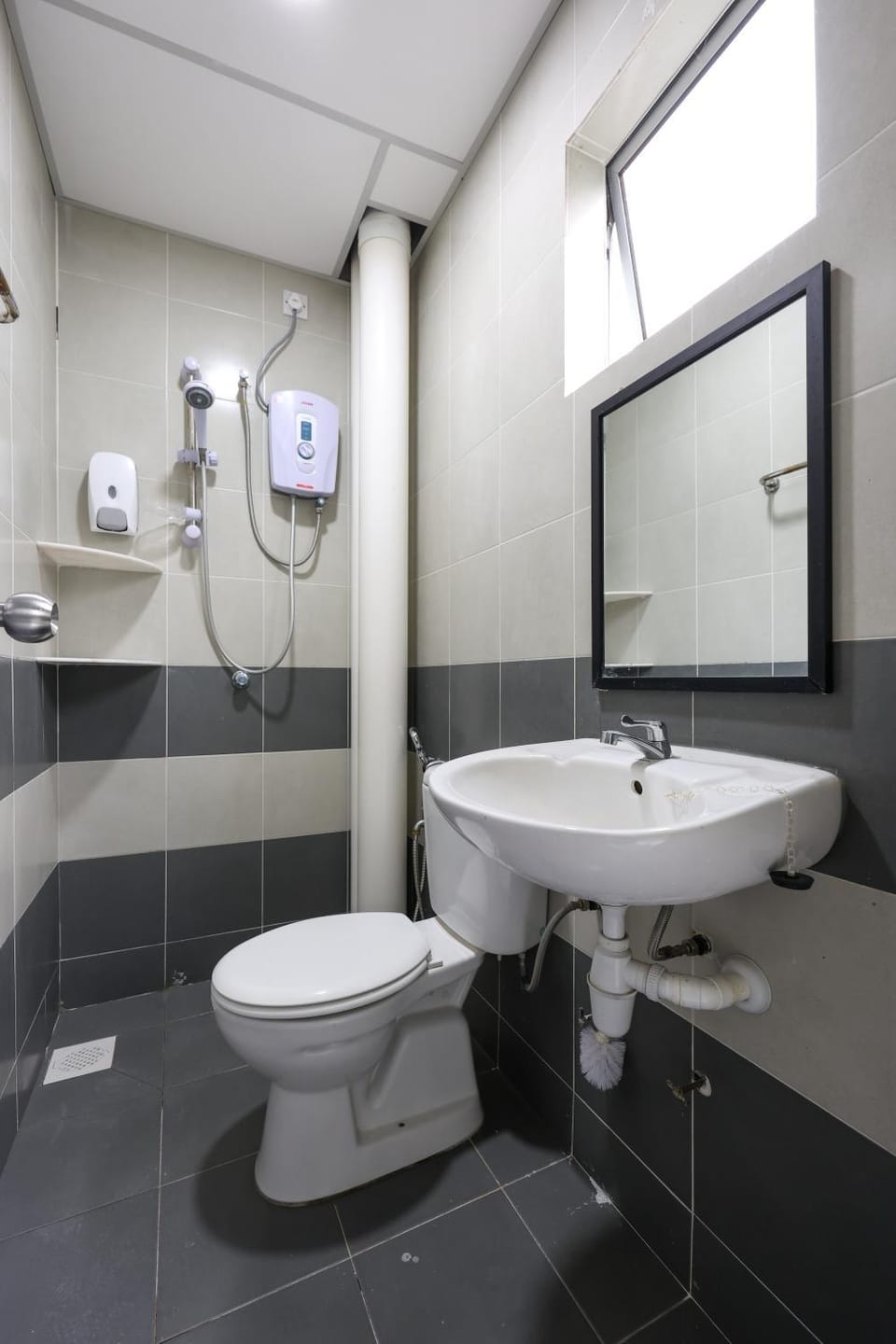 Shower, Toilet, Bathroom, bidet