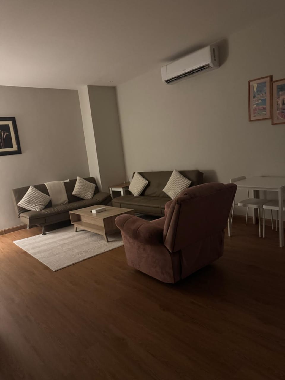 سكينة هاوس غرفة وصالة Apartment in Riyadh