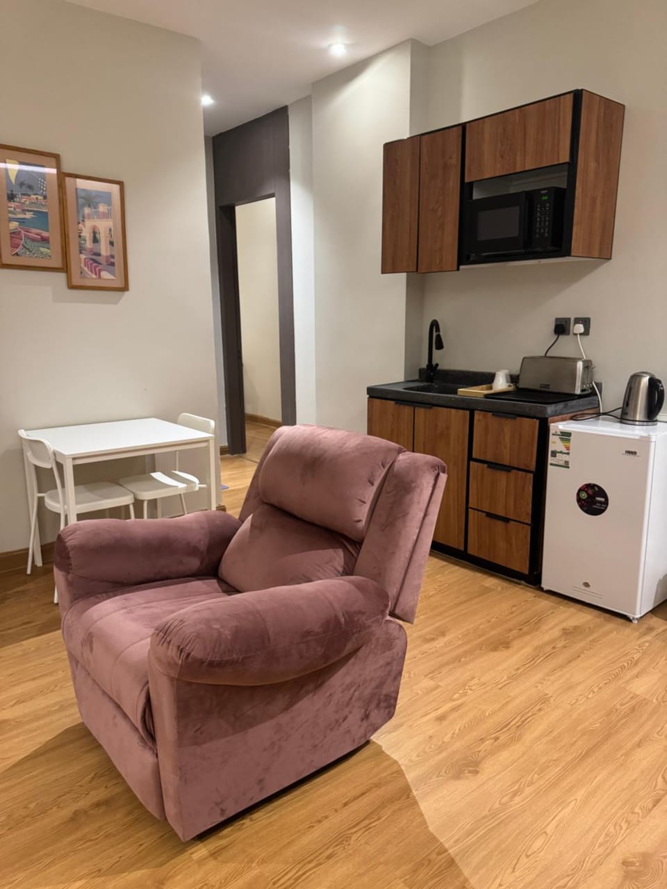 سكينة هاوس غرفة وصالة Apartment in Riyadh