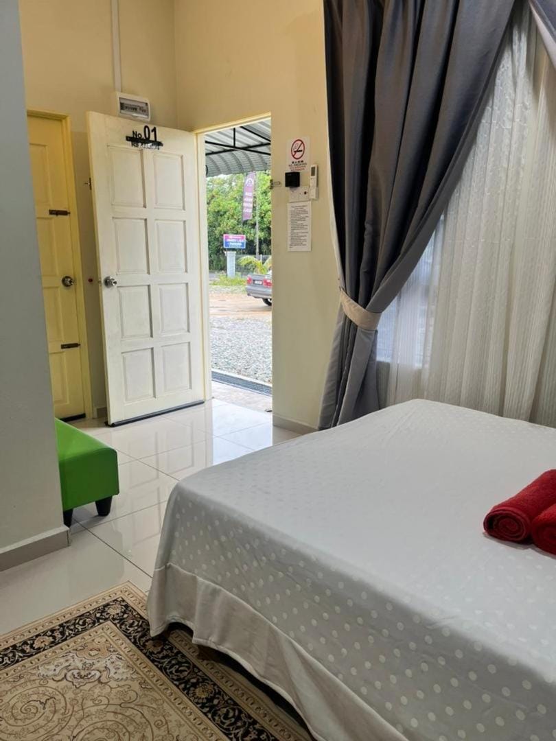Roomstay Nasi ayam kak Nor paya pulai Vacation rental in Pahang, Malaysia