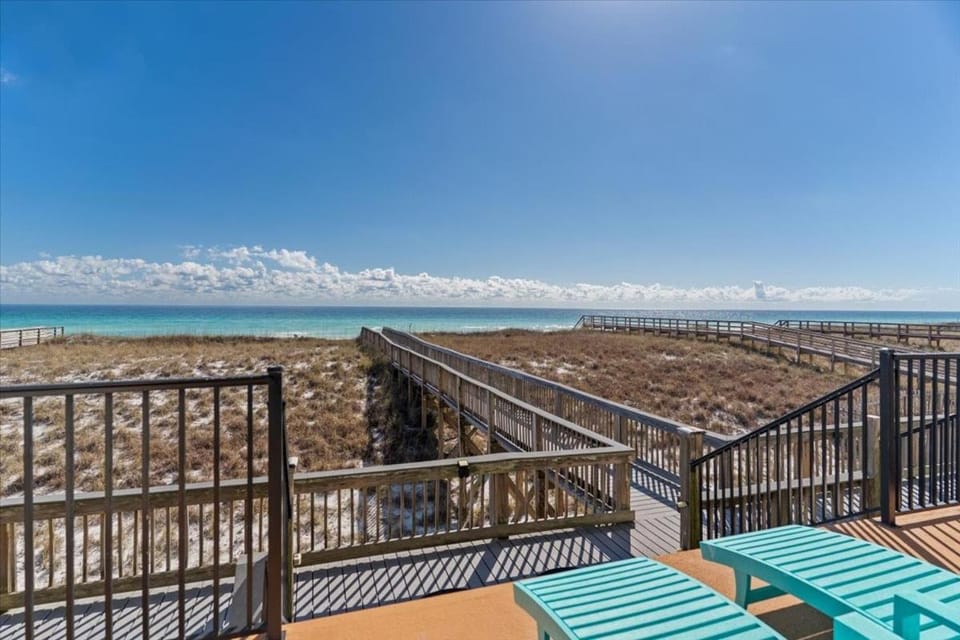Seven Sandcastles townhouse House in Pensacola Beach