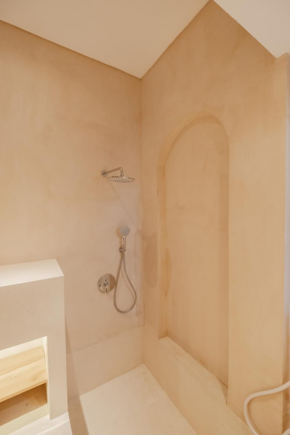 75m2 Private Pool Villa 5 minutes from Canggu and Pererenan House in North Kuta