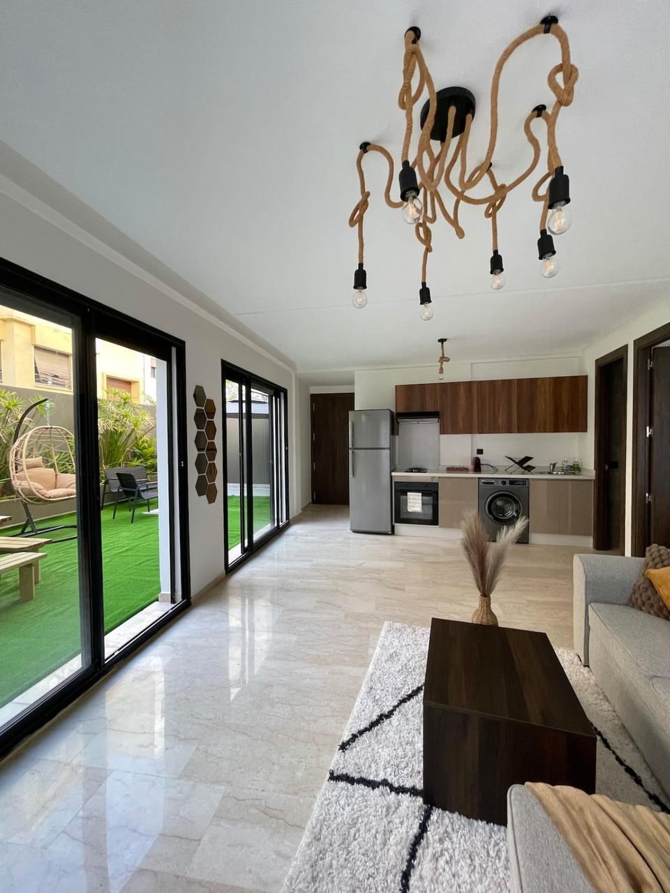 Balcony/Terrace, Kitchen or kitchenette, Dining area, internet, pet friendly, stove