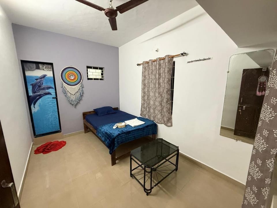 Trippy Turtle Hotel in Goa, India