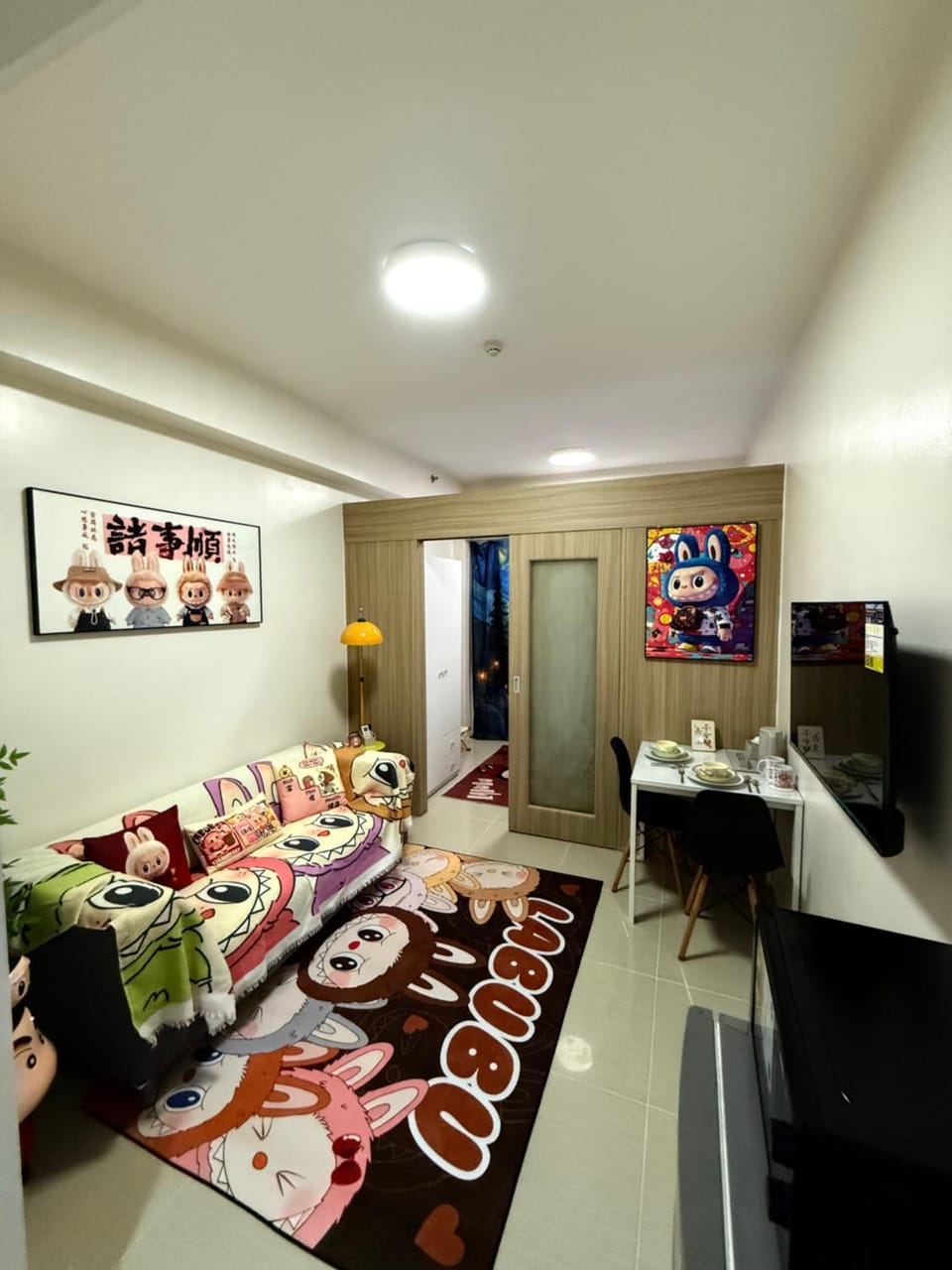 Communal lounge/ TV room, TV and multimedia, Photo of the whole room, Seating area