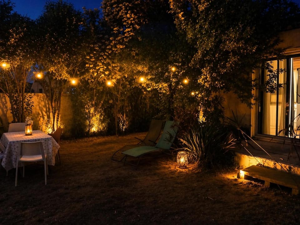 loft, air conditioning, garden, optional jacuzzi, barbecue House in Lunel