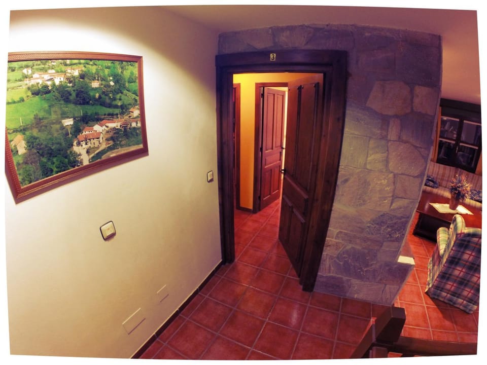 Communal lounge/ TV room, Lobby or reception, Lounge or bar