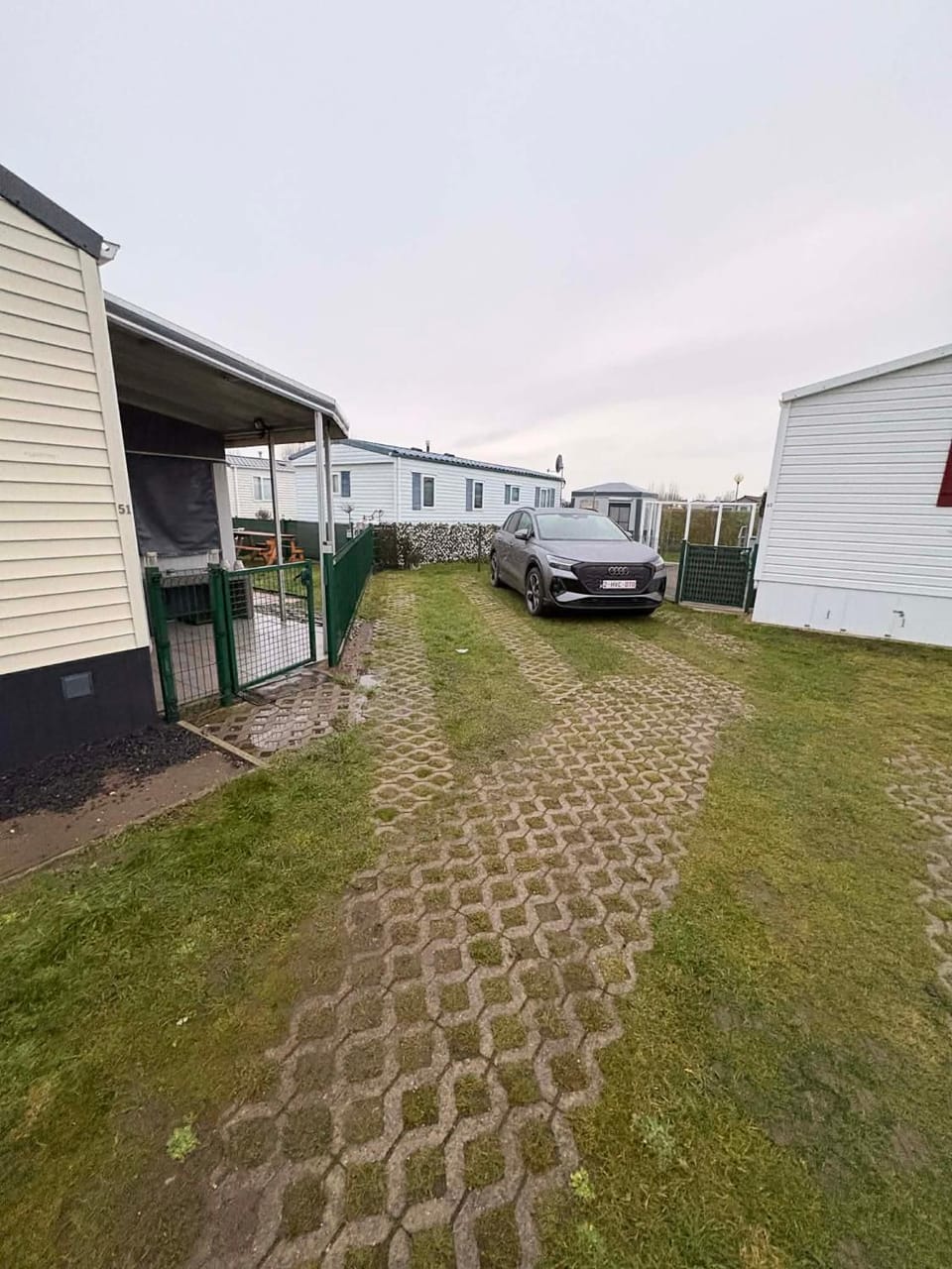 Facade/entrance, Parking