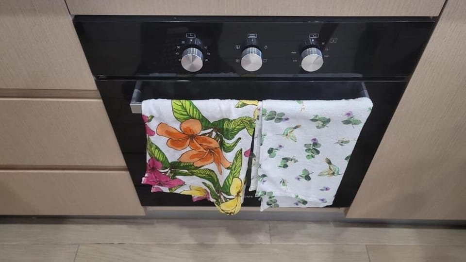 Elegant 2-Bedroom Apartment with Pool & Balcony Apartment in Nairobi County