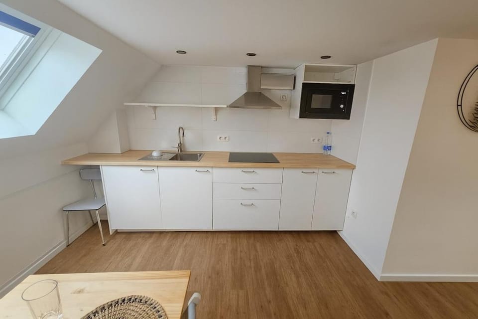 Modern Loft 1BR Sofa Bed 10min to Center Apartment in Brussels