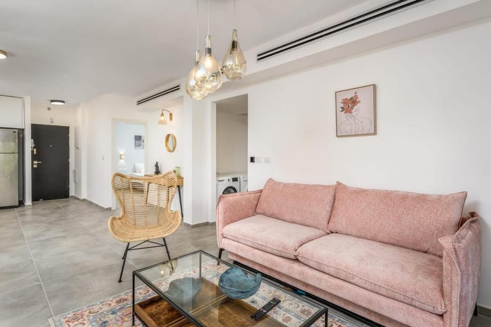 Luxurious 3Bedroom Apartment Emek Refaim Jerusalem Apartment in Jerusalem