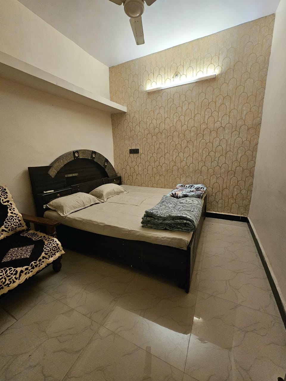Bed, Bedroom, air conditioner