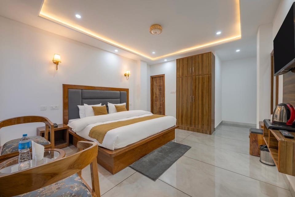 Bed, Photo of the whole room