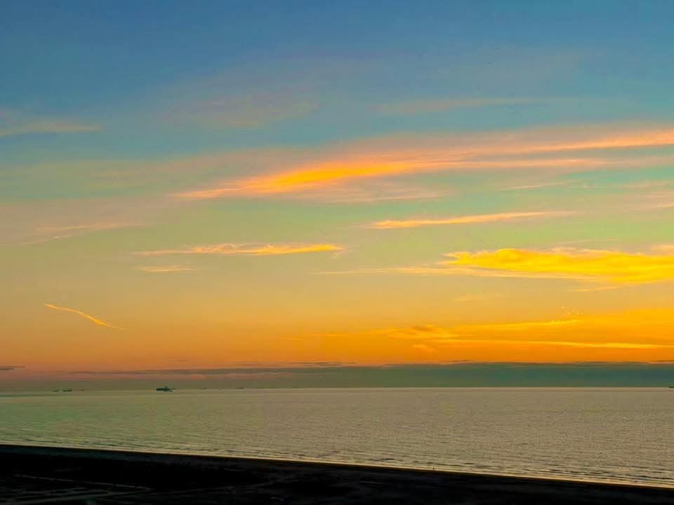 Life's better Salty -Welcome to Serenity House in Bolivar Peninsula