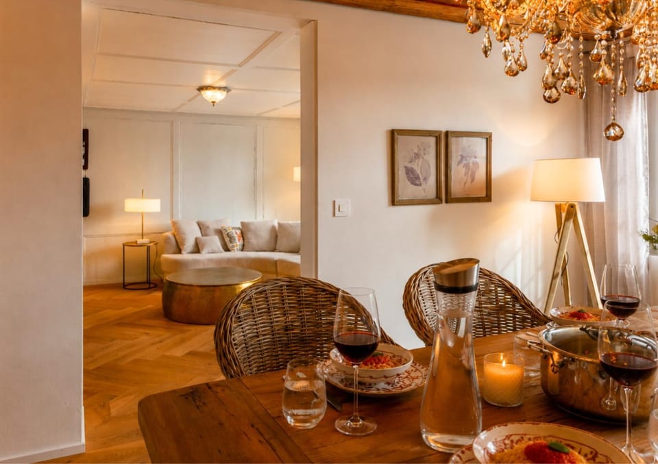 Dining area, Food, Lunch, Dinner