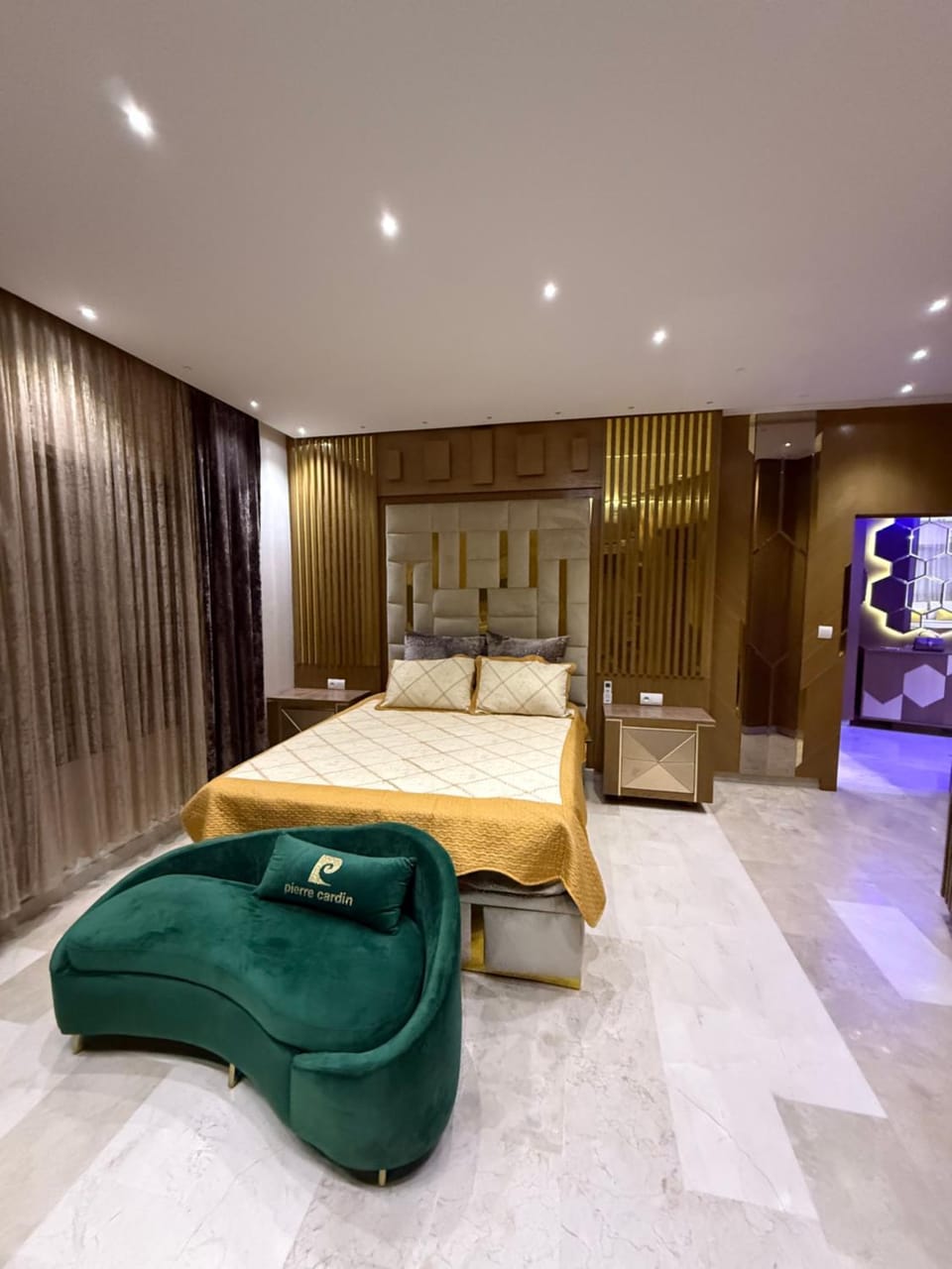 Apt moderne à 2 min de la Gare TGV de Tanger malabata marina boulevard Apartment in Tangier