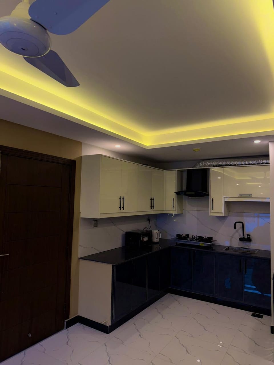 Mocha Retreat 360 view 2bhk Suite Apartment in Islamabad