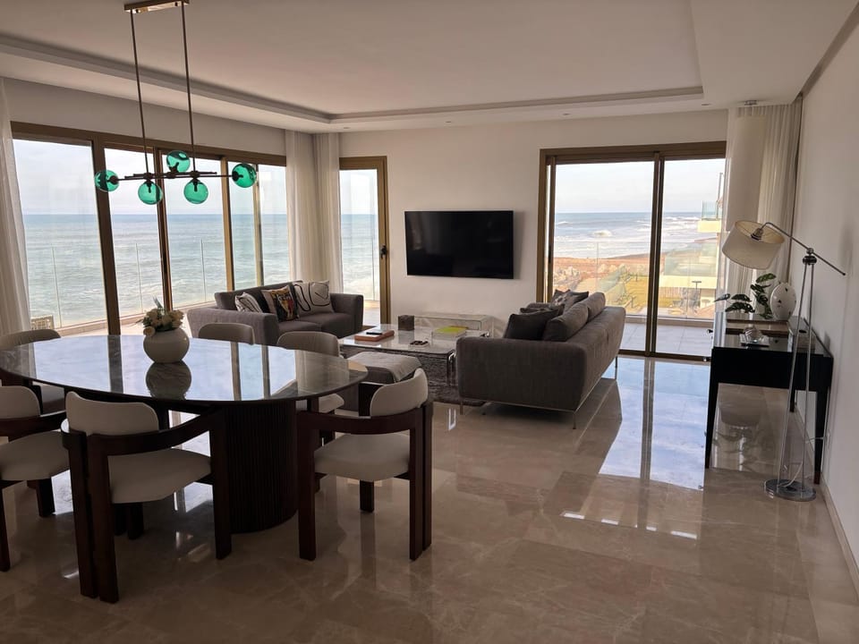 Living room, Seating area, Dining area, Sea view