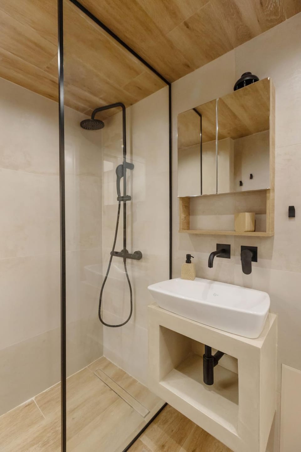 Riviera Garden House Apartment in South Athens