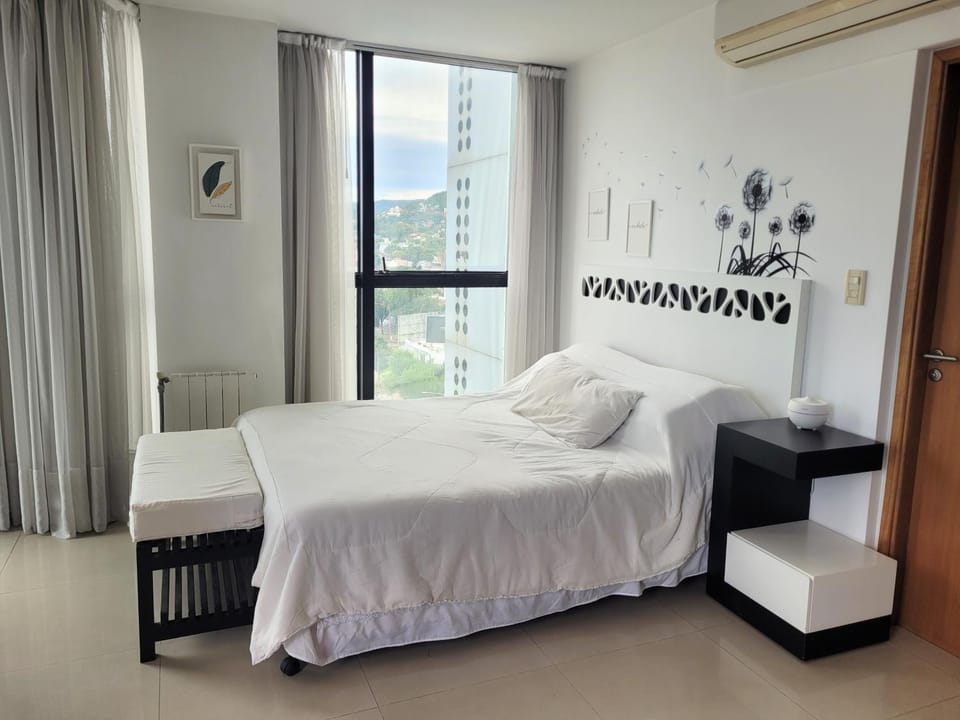 Bed, City view, Mountain view