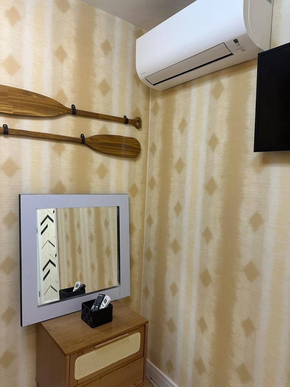 Beachfront Resort 2 Bedrooms 7 Guests - avenida Lúcio Costa - ideal para famílias e grupo de amigos Apartment in Rio de Janeiro