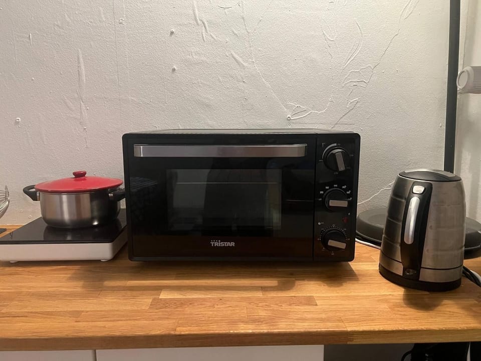 microwave, oven
