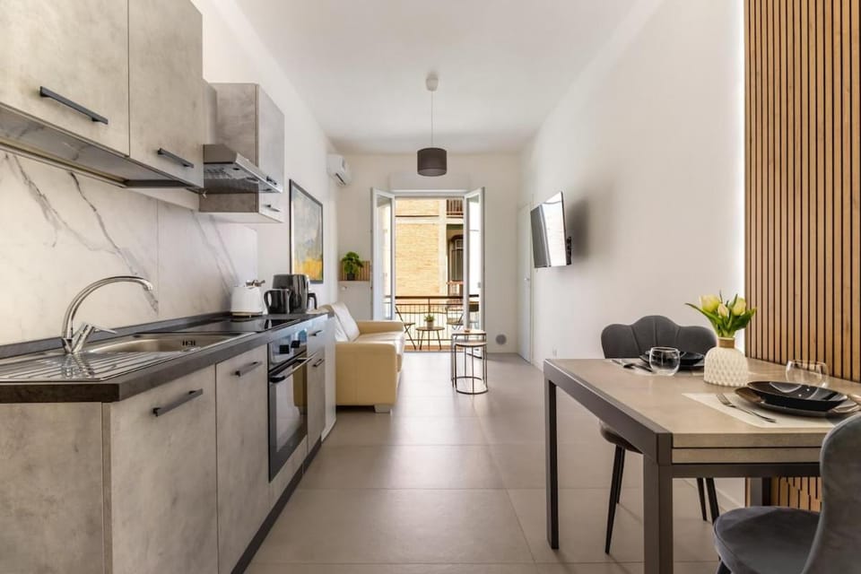 Kitchen or kitchenette, Dining area, oven, pet friendly, stove
