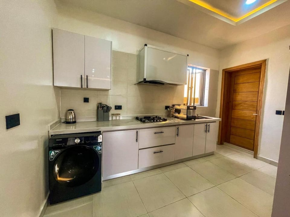 Rebeccas Court- Lekki phase 1 Apartment in Lagos