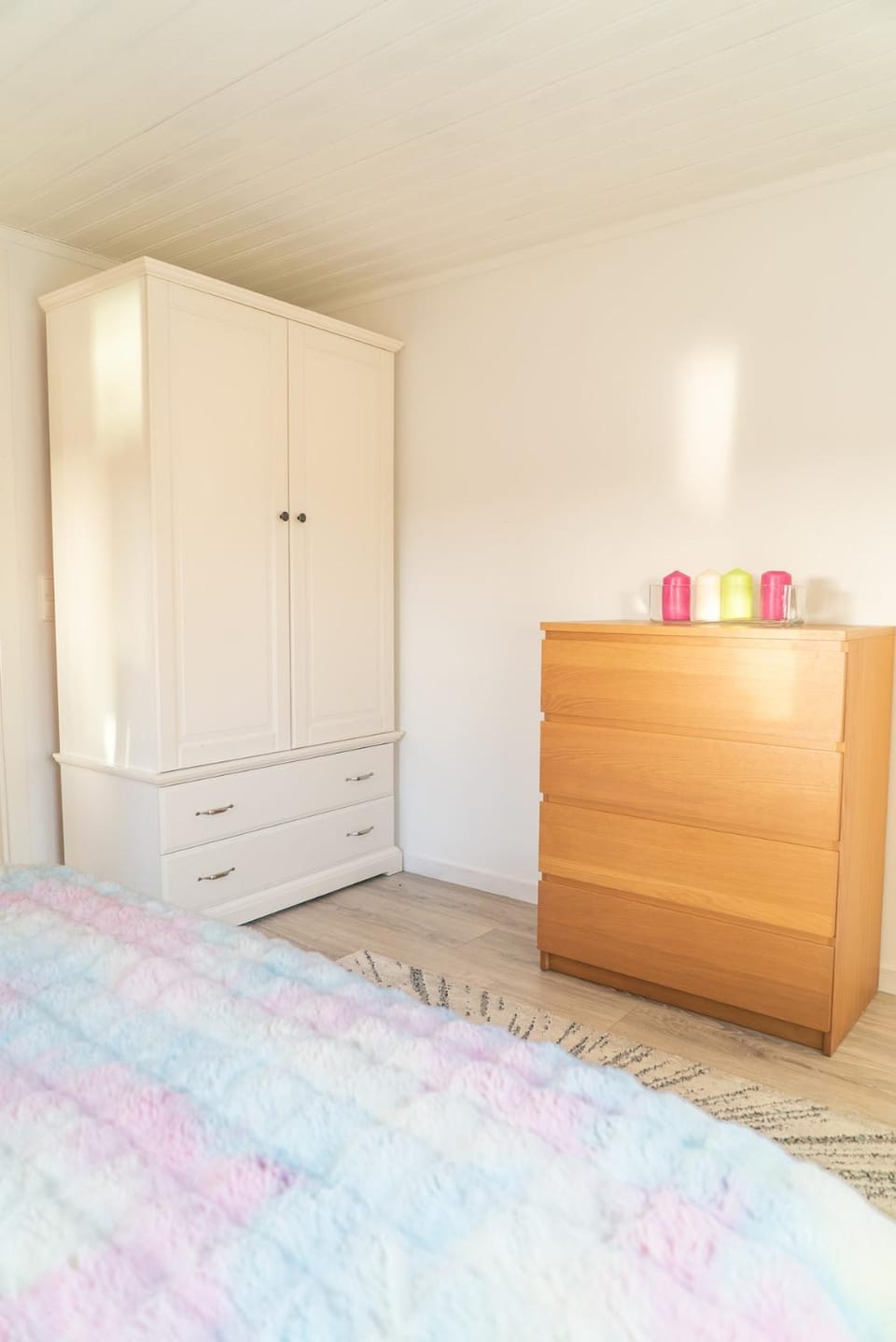 Bedroom, wardrobe