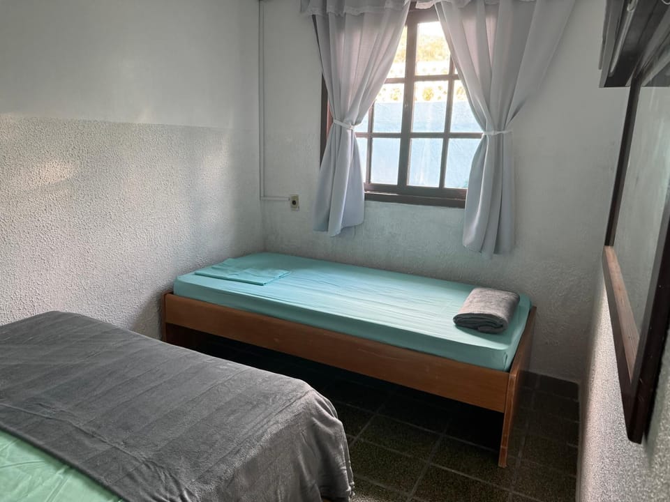 Casa de Praia Completa de 3 quartos a Poucos Metros do Mar House in Porto Belo