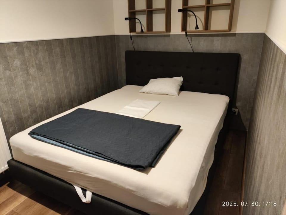 2 rooms, living room apartment with elevator Apartment in Szeged