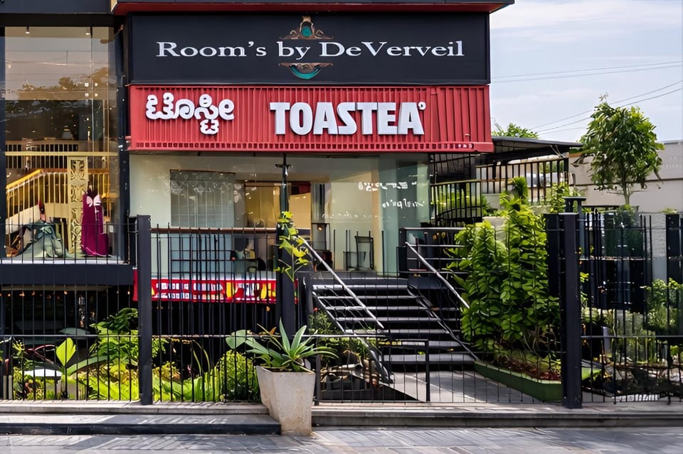 Facade/entrance, Property logo or sign