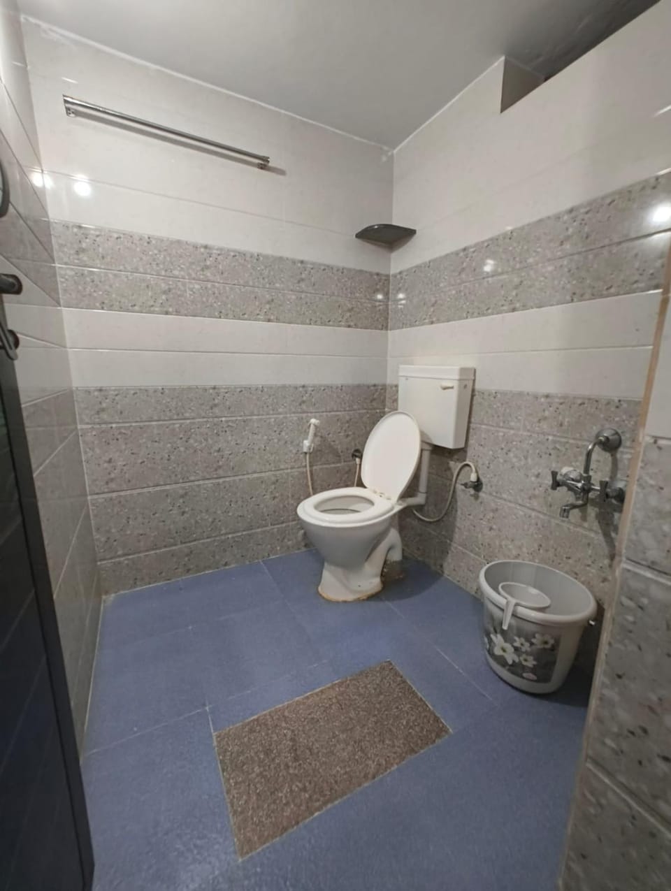 Shower, Toilet, Bathroom, bidet